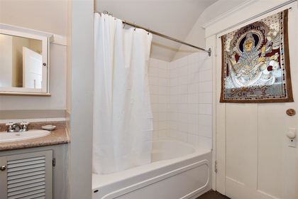 262210453-15 at 2982 West 3rd Avenue, Kitsilano, Vancouver West