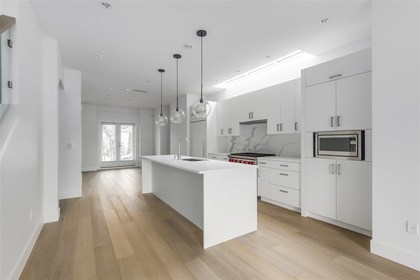 2420-w-8th-avenue-kitsilano-vancouver-west-05 at 2420 W 8th Avenue, Kitsilano, Vancouver West