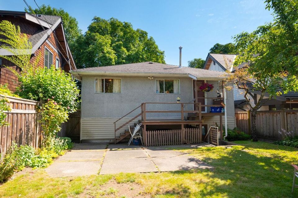 2621-w-14th-avenue-kitsilano-vancouver-west-18 at 2621 W 14th Avenue, Kitsilano, Vancouver West