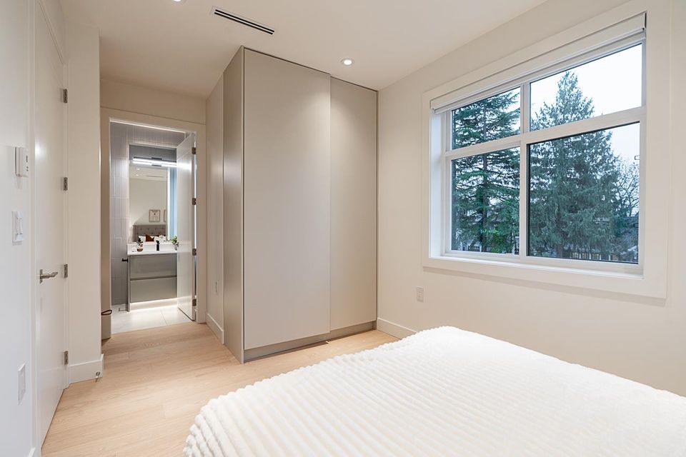 2565-w-2nd-avenue-kitsilano-vancouver-west-22 at 2565 W 2nd Avenue, Kitsilano, Vancouver West