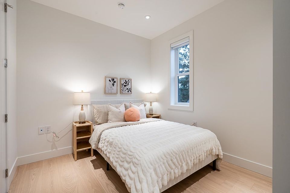 2565-w-2nd-avenue-kitsilano-vancouver-west-24 at 2565 W 2nd Avenue, Kitsilano, Vancouver West