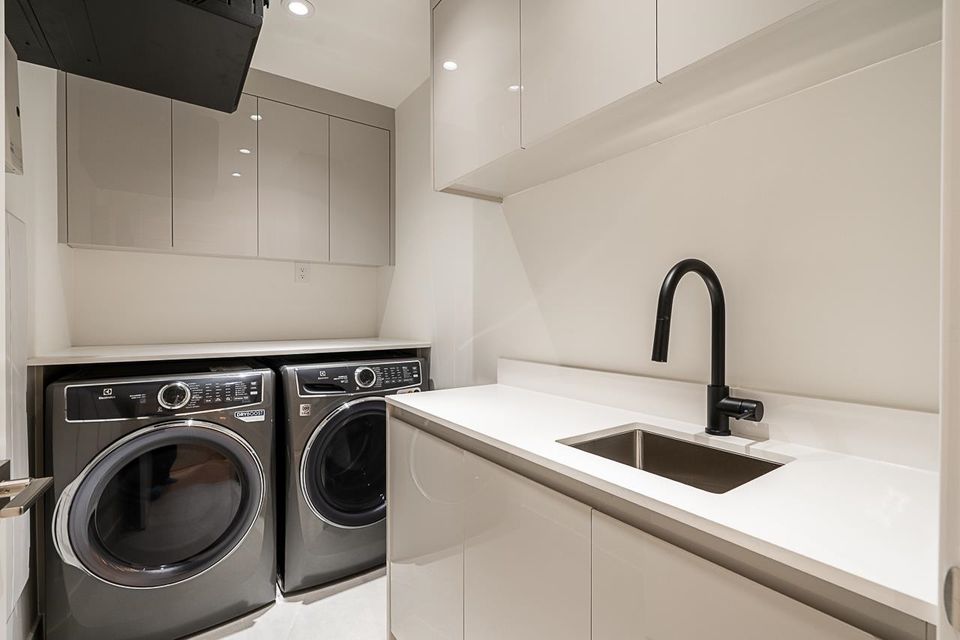 2565-w-2nd-avenue-kitsilano-vancouver-west-29 at 2565 W 2nd Avenue, Kitsilano, Vancouver West