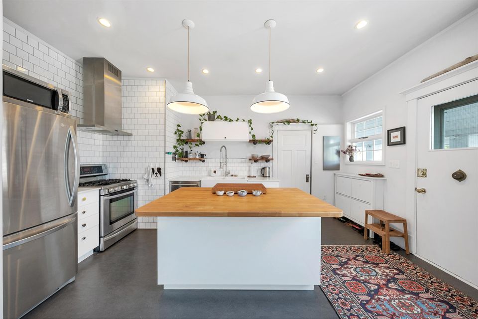 1131-w-11th-avenue-fairview-vw-vancouver-west-01 at 303 - 1131 W 11th Avenue, Fairview VW, Vancouver West