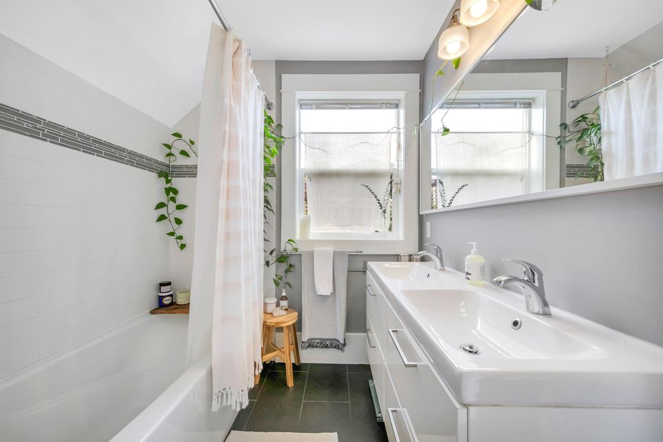 827-e-16th-avenue-mount-pleasant-ve-vancouver-east-15 at 827 E 16th Avenue, Mount Pleasant VE, Vancouver East
