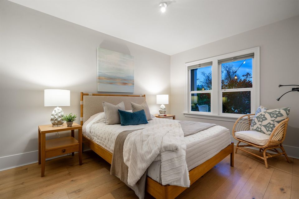 11 at 2011 Creelman Avenue, Kitsilano, Vancouver West