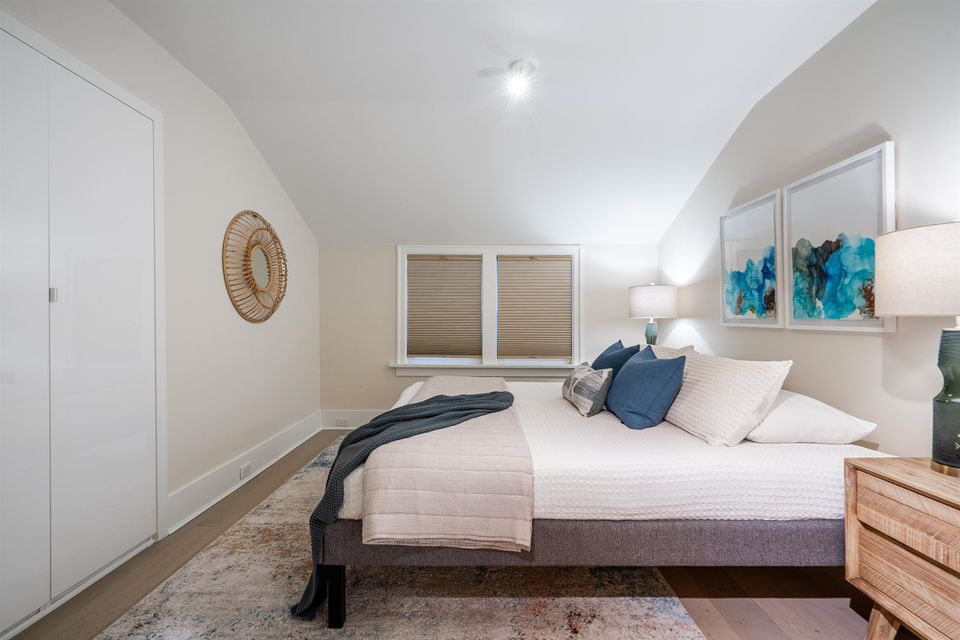 16 at 2011 Creelman Avenue, Kitsilano, Vancouver West