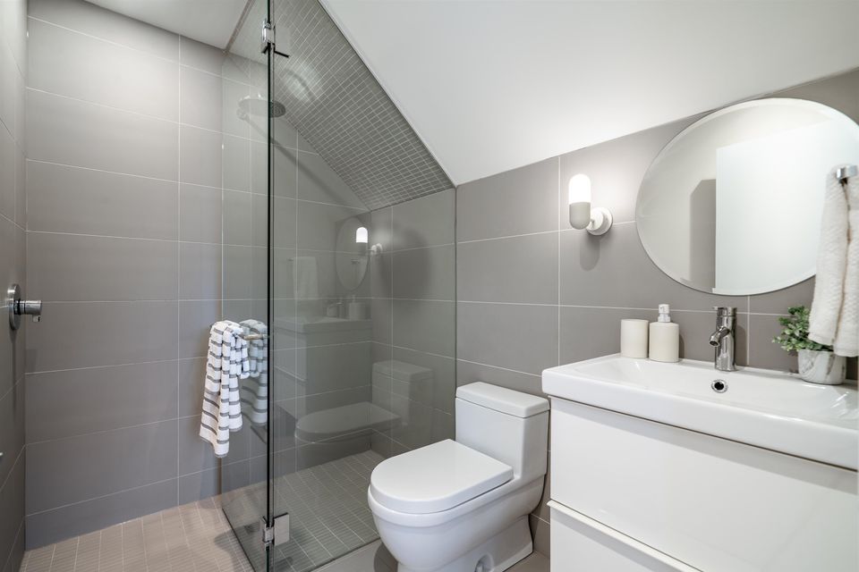 22 at 2011 Creelman Avenue, Kitsilano, Vancouver West