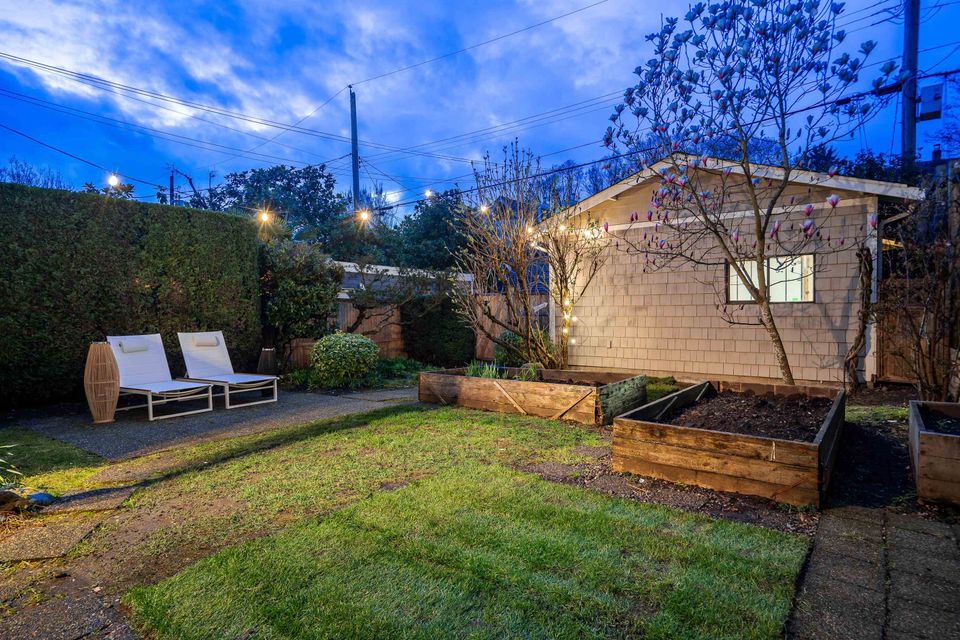 31 at 2011 Creelman Avenue, Kitsilano, Vancouver West