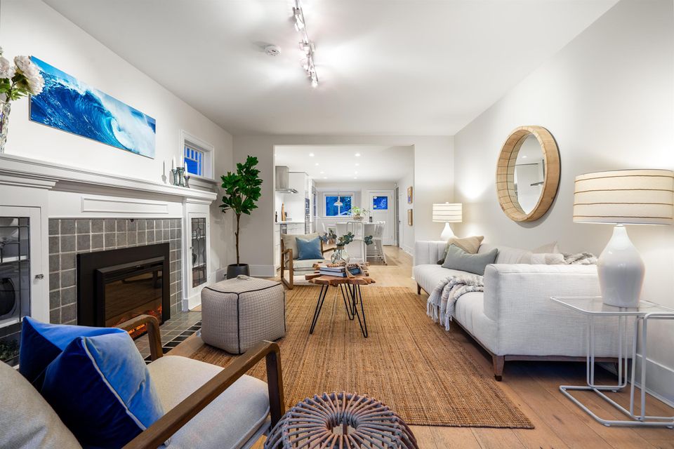4 at 2011 Creelman Avenue, Kitsilano, Vancouver West