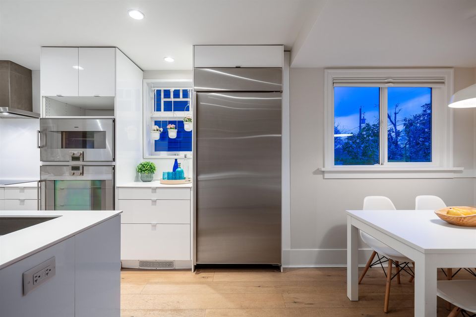 9 at 2011 Creelman Avenue, Kitsilano, Vancouver West
