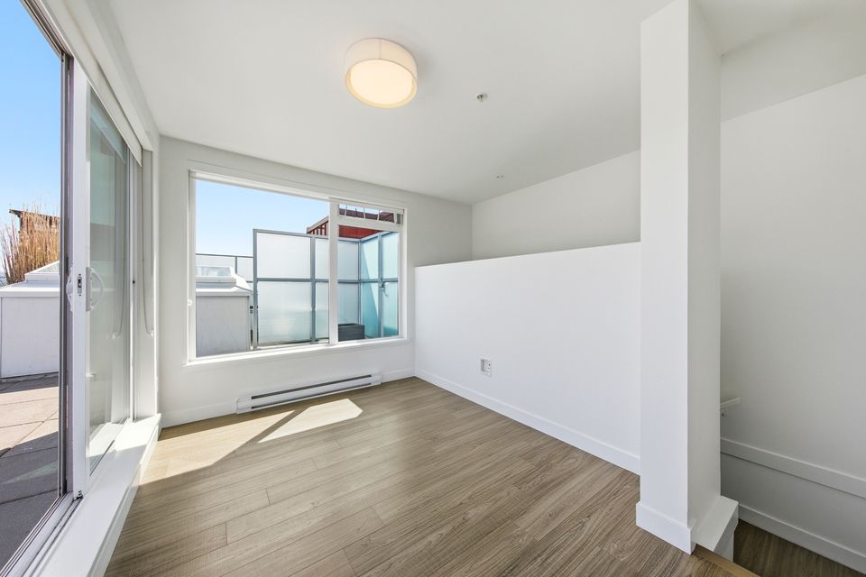 501-379-e-broadway-417-hdr at 501 - 379 E Broadway, Mount Pleasant VE, Vancouver East