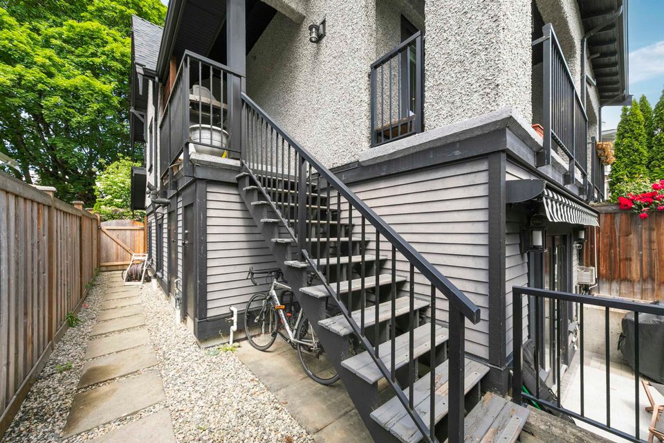 2436-w-8th-avenue-kitsilano-vancouver-west-36 at 2436 W 8th Avenue, Kitsilano, Vancouver West