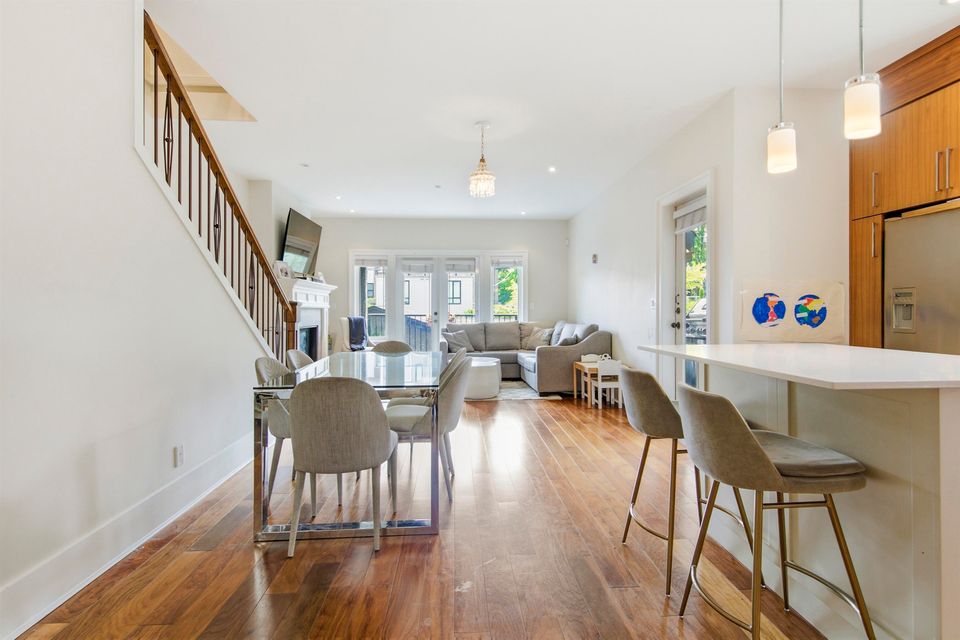 2436-w-8th-avenue-kitsilano-vancouver-west-06 at 2436 W 8th Avenue, Kitsilano, Vancouver West
