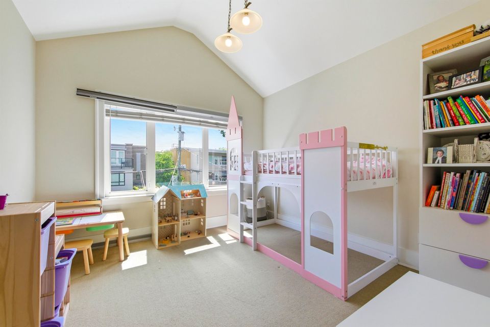 2436-w-8th-avenue-kitsilano-vancouver-west-32 at 2436 W 8th Avenue, Kitsilano, Vancouver West