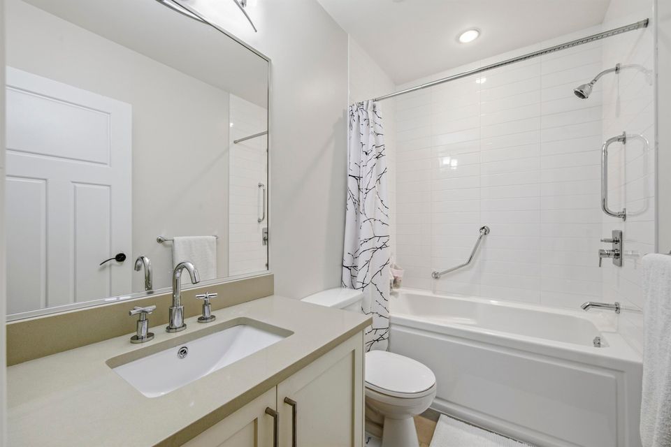 2436-w-8th-avenue-kitsilano-vancouver-west-33 at 2436 W 8th Avenue, Kitsilano, Vancouver West