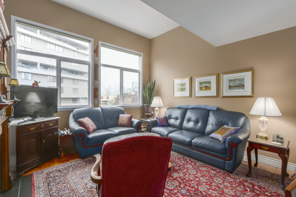 4 at 301 - 650 Moberly Road, Vancouver West