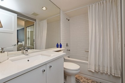 9 at 703 - 819 Hamilton Street, Downtown VW, Vancouver West