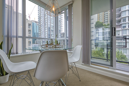 10 at 508 - 1212 Howe Street, Vancouver West