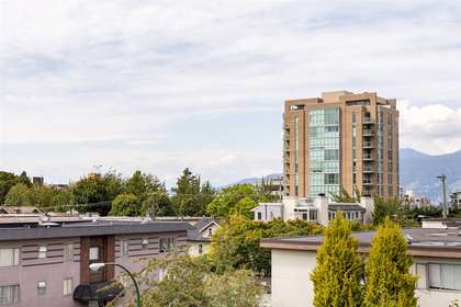 18 at PH 401 - 1586 West 11th Avenue, Vancouver West