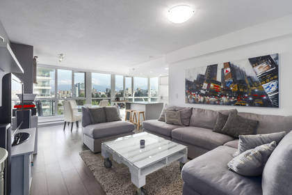 4 at 801 - 120 Milross Avenue, Downtown VE, Vancouver East