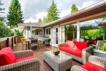 15 at 609 Shannon Crescent, North Vancouver