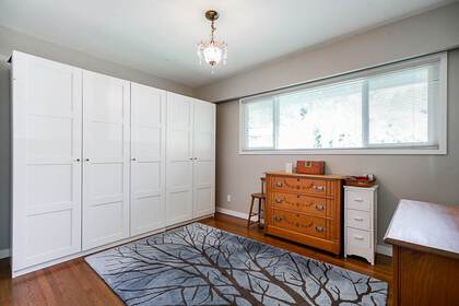 19 at 609 Shannon Crescent, North Vancouver