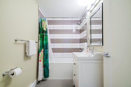 31 at 609 Shannon Crescent, North Vancouver