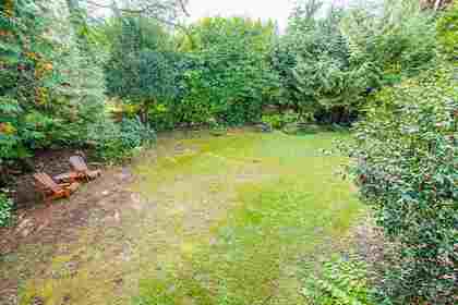 373 at 609 Shannon Crescent, North Vancouver