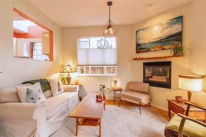 1 at 1922 East 5th Avenue, Vancouver East