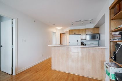 6 at 1107 - 2733 Chandlery Place, Vancouver East