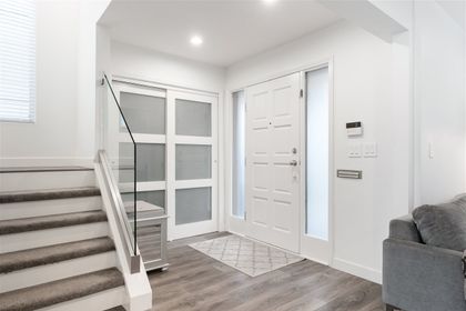 11 at 6828 Ontario Street, Vancouver East