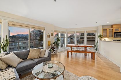 twilight-4 at 401 - 1586 West 11t Avenue, Fairview VW, Vancouver West