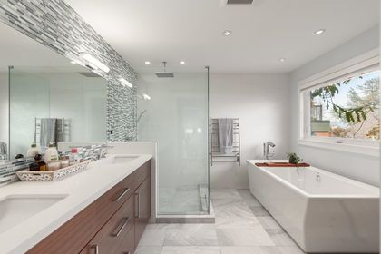 13 at 2769 West 1st Avenue, Vancouver West