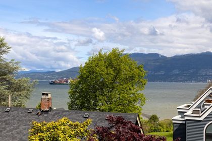 18 at 2769 West 1st Avenue, Vancouver West